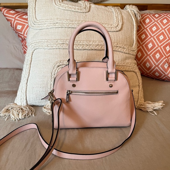 Danier Light Pink HandBag/Crossbody Bag - Picture 2 of 14